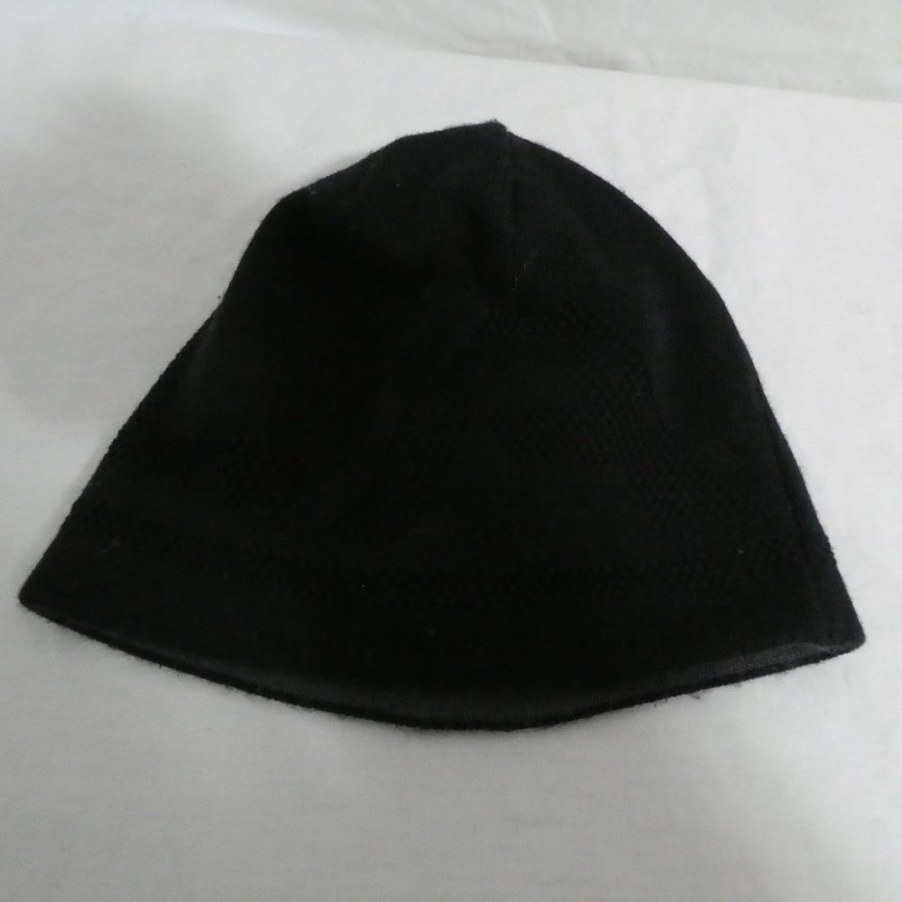 UNDER ARMOUR | men's black beanie / tuque / winter hat